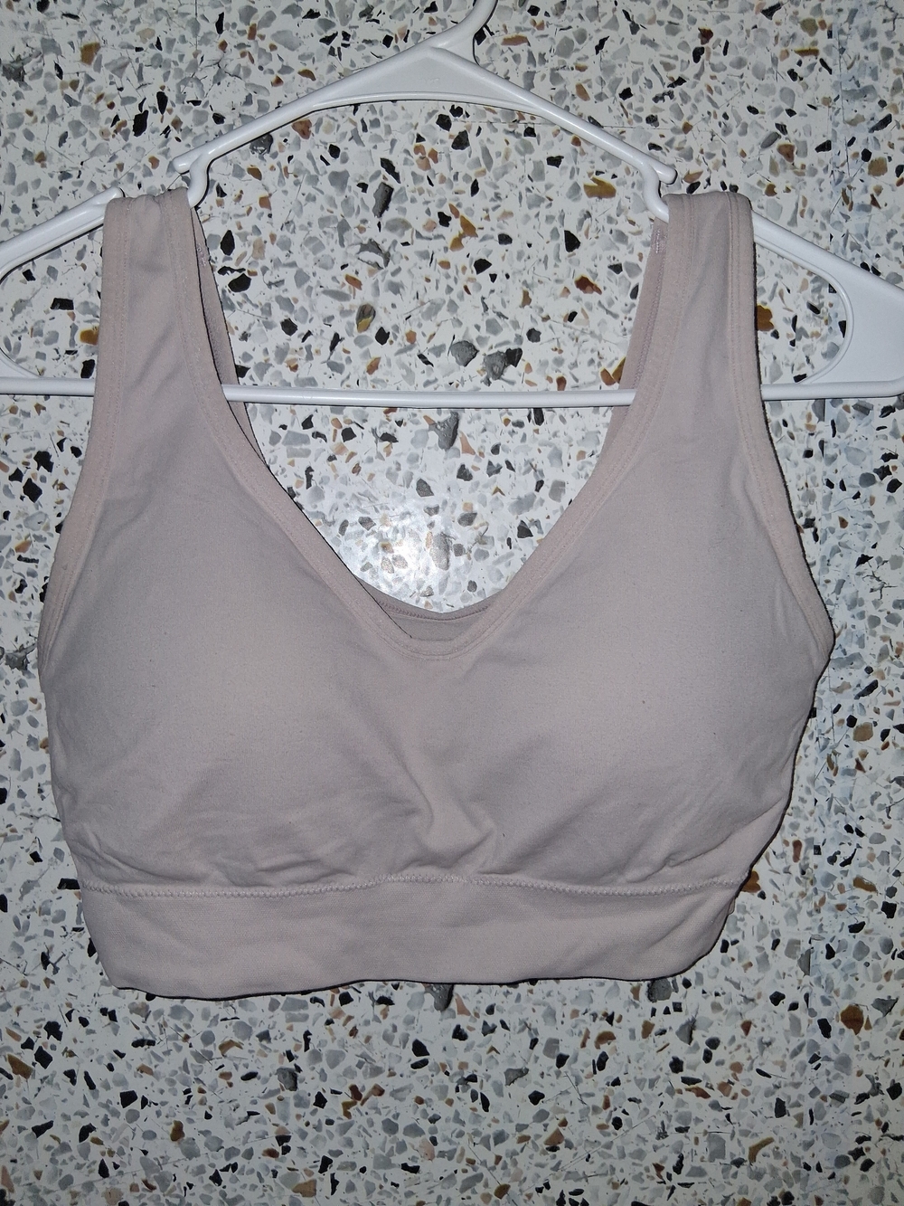 Women's Jockey Sports Bra Size Medium Nude Padded